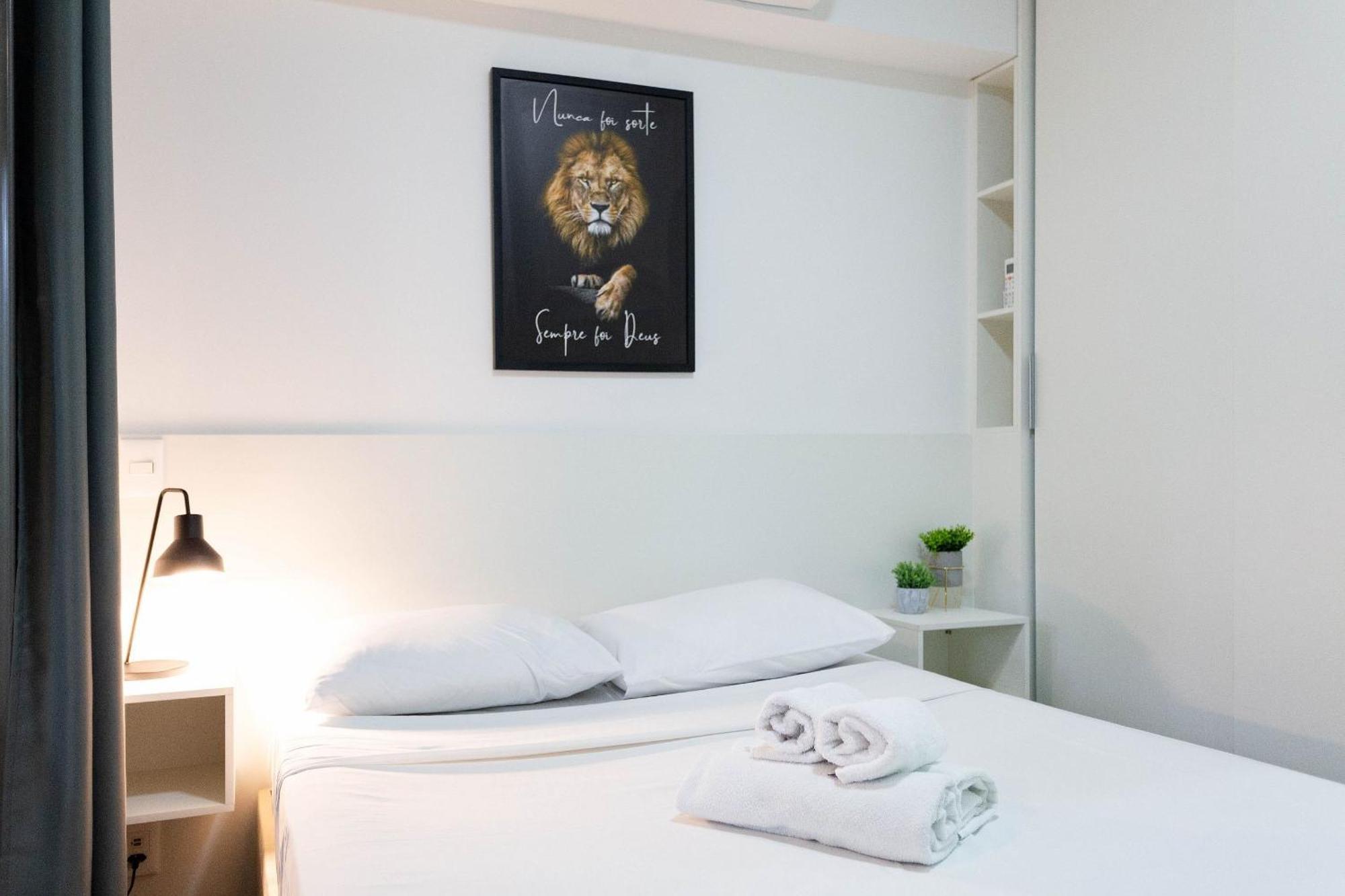 Hub Vila Madalena - Studios Por Temporada Сао Паоло Екстериор снимка