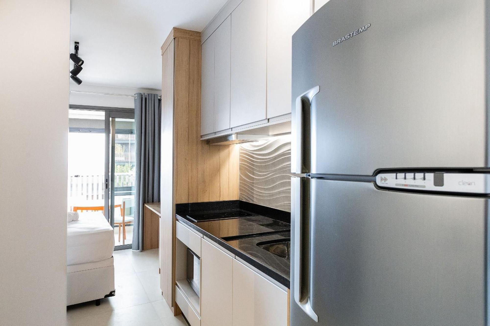 Hub Vila Madalena - Studios Por Temporada Сао Паоло Екстериор снимка