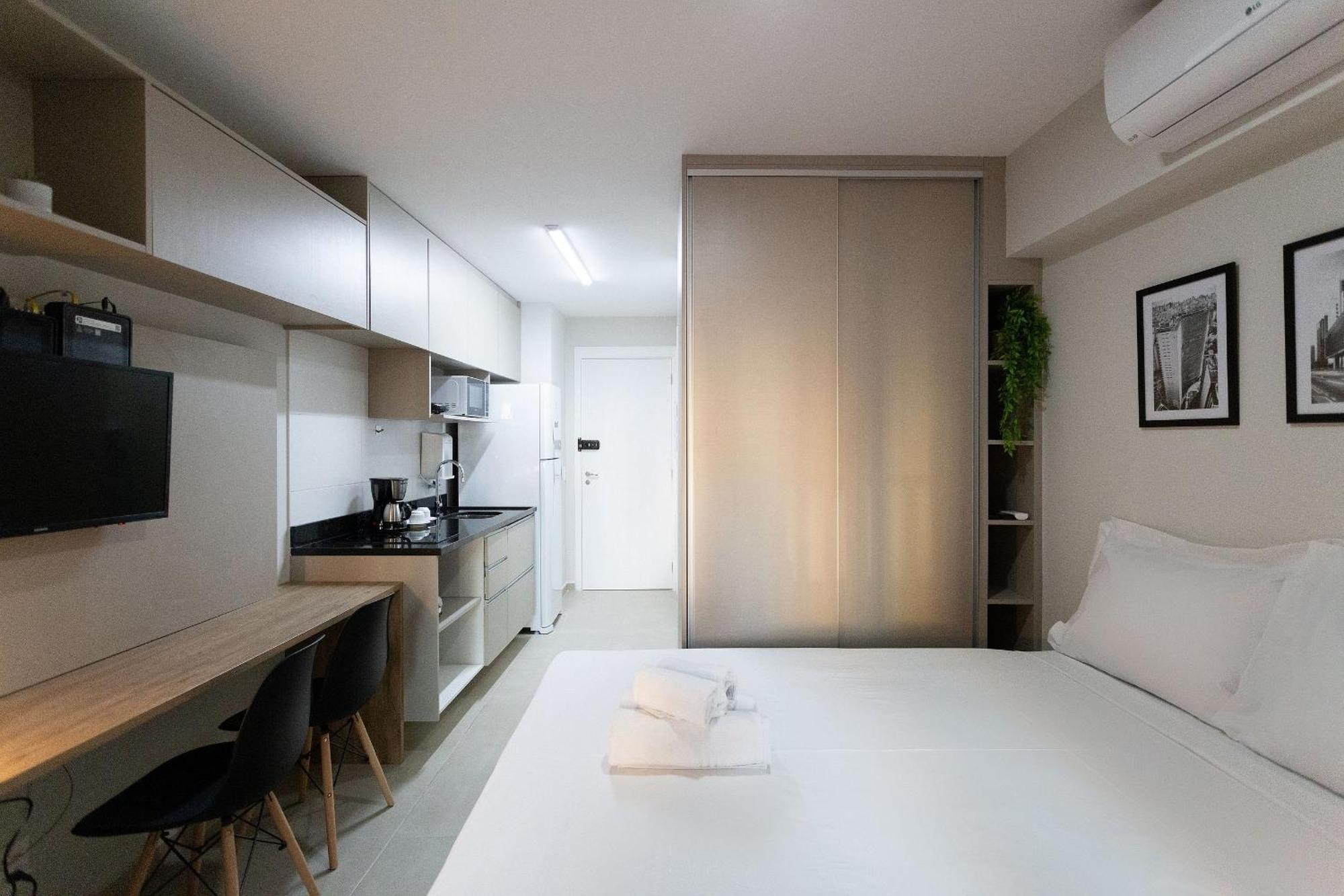 Hub Vila Madalena - Studios Por Temporada Сао Паоло Екстериор снимка