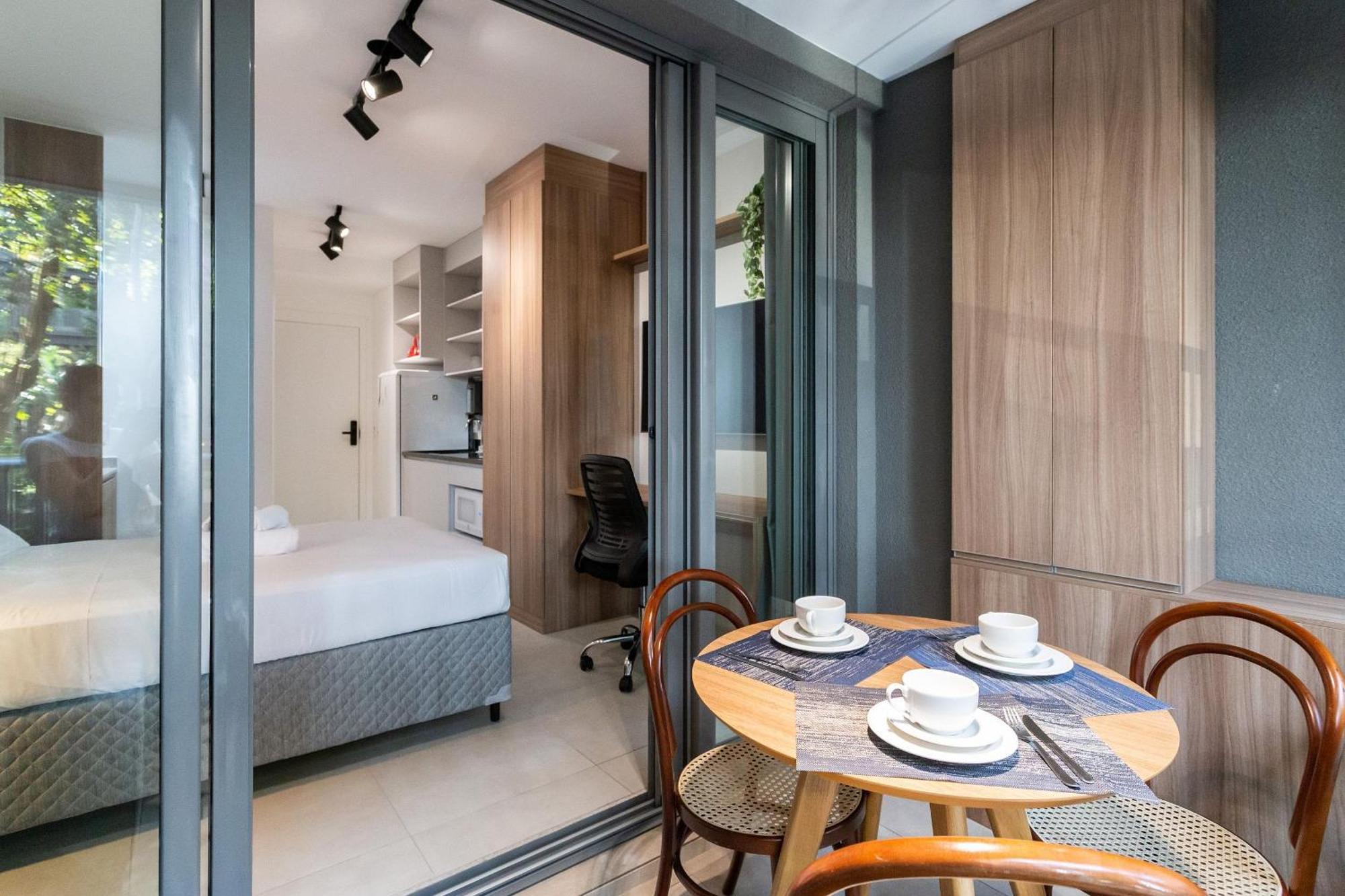 Hub Vila Madalena - Studios Por Temporada Сао Паоло Екстериор снимка