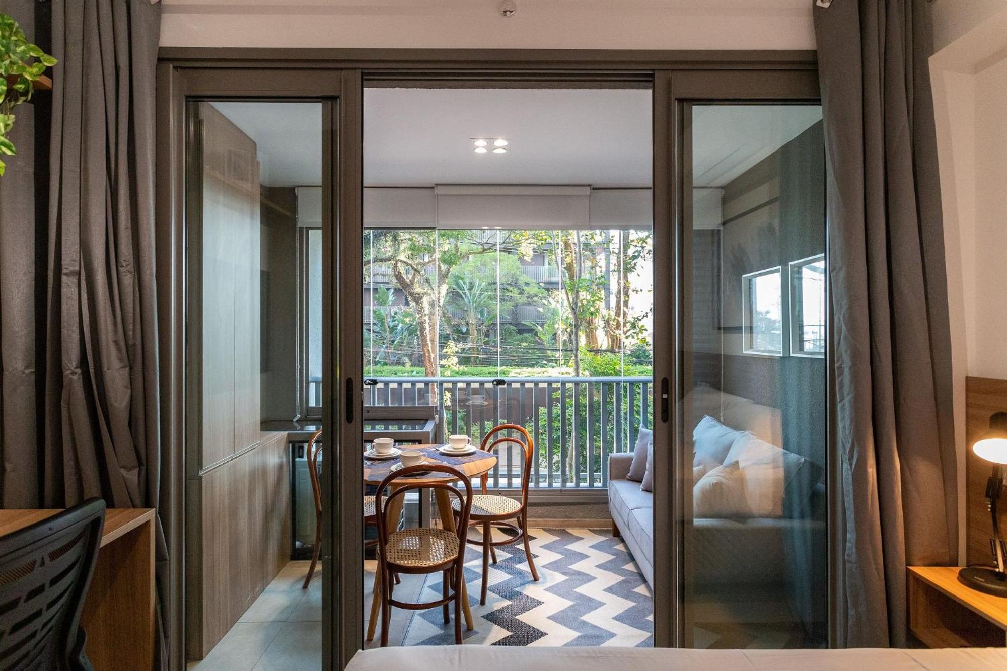 Hub Vila Madalena - Studios Por Temporada Сао Паоло Екстериор снимка